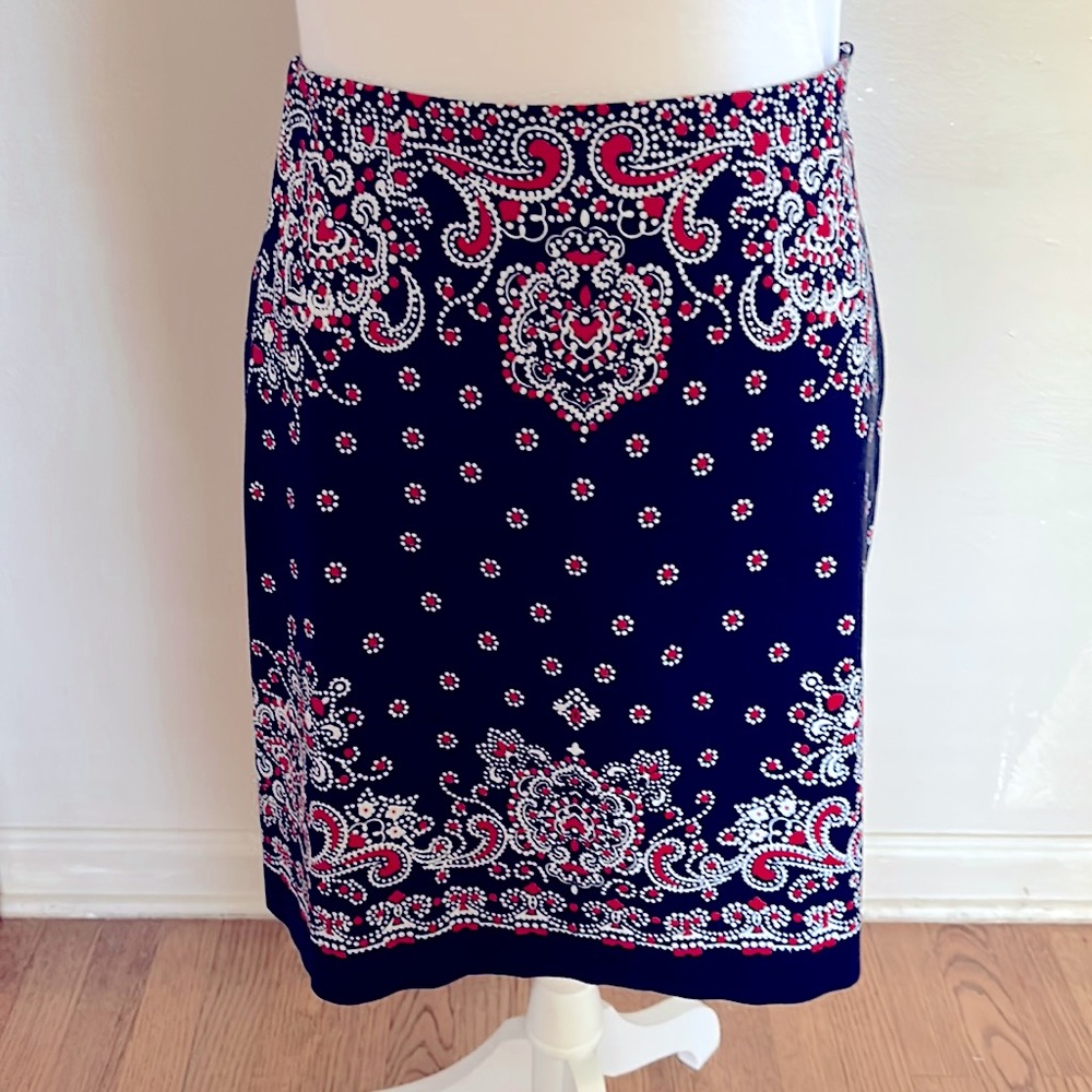 Talbots red, white and navy blue print pencil skirt. Paisley.
